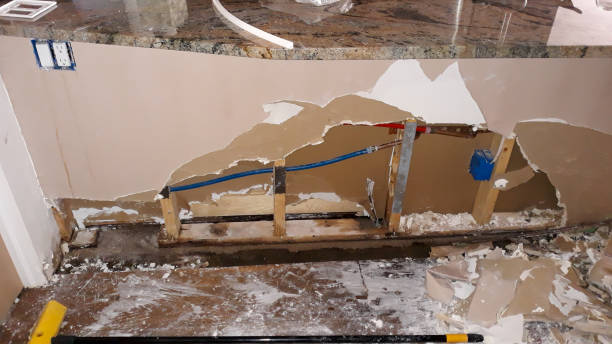 Water damage restoration insurance claims in South Whitley, IN